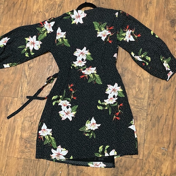 Gilli Wmns Wrap Dress Black polka dot Floral Midi  puff Long Sleeve V Neck Small - Picture 4 of 16